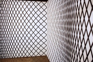 http://amygarofano.com/files/gimgs/th-9_ratio-room-corner.jpg